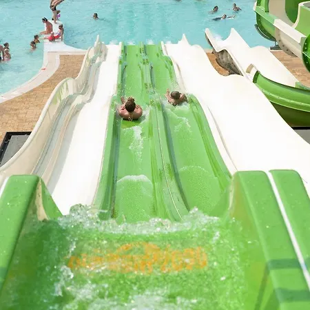 Camping Lido 4*